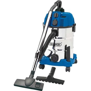 Draper Wet and Dry Vacuum Cleaner with Integrated Power Socket 30L
