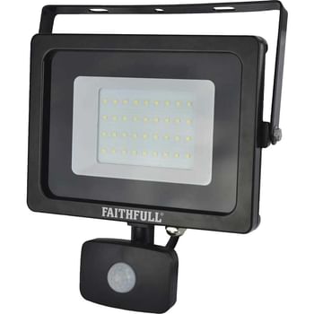 Faithfull Security Light With Pir 2400 Lumen