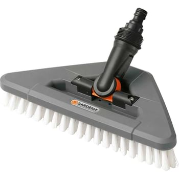 Gardena Running Water Scrubbing Brush With Elbow Joint